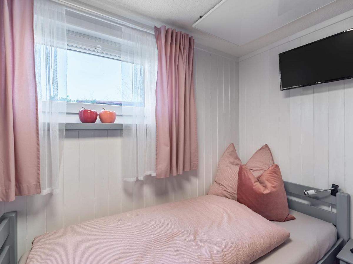 Holiday Home On The Mountain With Views Баленщед Екстериор снимка
